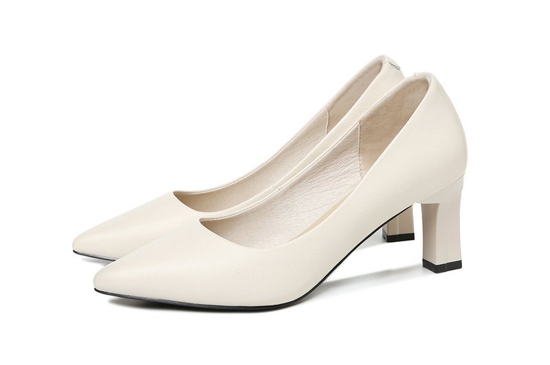 2025 shoes collection SKU-2025004